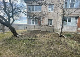 Продам 3-ком. квартиру, 68 м2, село Верхнерусское, Комсомольская улица, 76