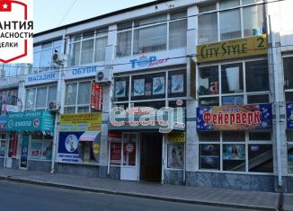Продам торговую площадь, 74 м2, Ейск, улица Энгельса, 47