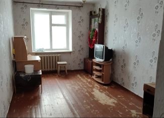 Продается 3-комнатная квартира, 59.5 м2, Глазов, улица Кирова, 117