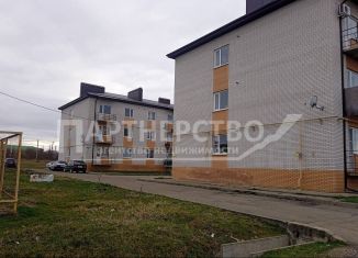 Продам 1-комнатную квартиру, 38 м2, поселок городского типа Ахтырский, Ахтырская улица, 3