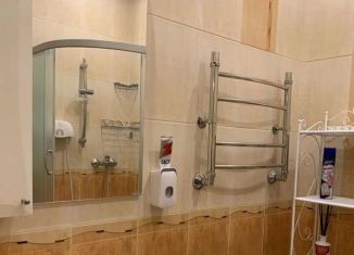 Продажа 1-ком. квартиры, 35 м2, Глазов, улица Кирова, 15