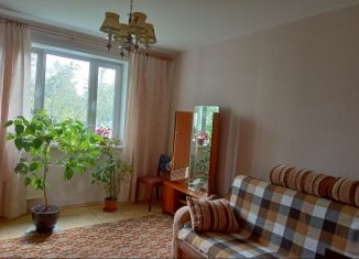 Продажа 2-комнатной квартиры, 55 м2, Москва, улица Маршала Захарова, 14к1, метро Орехово