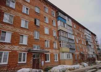 Продам 3-комнатную квартиру, 56.8 м2, Голицыно, Виндавский проспект, 42