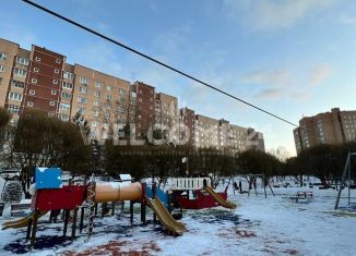 Продам 3-ком. квартиру, 63.2 м2, деревня Барвиха, деревня Барвиха, 7