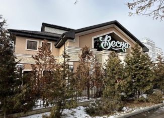 Продаю помещение свободного назначения, 610 м2, Нальчик, улица Мальбахова, 7