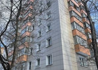 Продаю 2-ком. квартиру, 45.2 м2, Москва, Михалковская улица, 17, станция Коптево