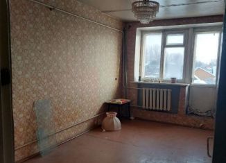 Продается двухкомнатная квартира, 43.2 м2, Макарьев, улица Катанова