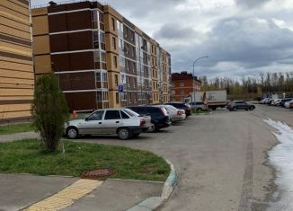 Продаю 3-ком. квартиру, 72 м2, посёлок Молодёжный, ЖК Молодёжный, улица Вадима Усова, 20