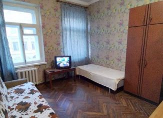 Сдам в аренду комнату, 15 м2, Санкт-Петербург, улица Жуковского, 17, метро Маяковская