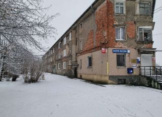 2-ком. квартира на продажу, 50 м2, Черняховск, улица Гагарина, 40