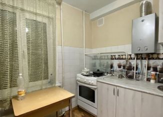 Продаю 2-комнатную квартиру, 44.1 м2, Кузнецк, улица Ленина