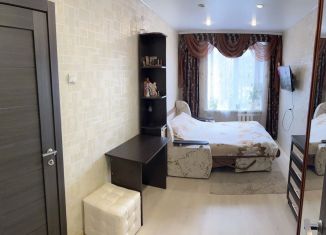 Сдаю 2-комнатную квартиру, 44 м2, Кронштадт, улица Восстания, 64