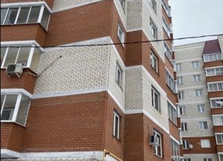 Продается двухкомнатная квартира, 63 м2, рабочий посёлок Вербилки, жилой комплекс Черёмушки, 2