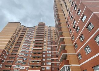 Продается 3-ком. квартира, 75.8 м2, Лосино-Петровский, Петровский бульвар, 6А