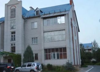 Продажа 4-комнатной квартиры, 118 м2, Острогожск, улица 50 лет Октября, 196