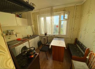4-комнатная квартира в аренду, 72.5 м2, деревня Гостилицы, Комсомольская улица, 10