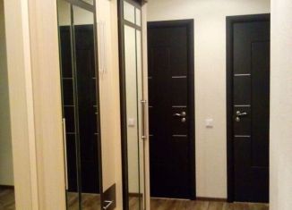 Сдается в аренду двухкомнатная квартира, 62.2 м2, Йошкар-Ола, улица Анникова