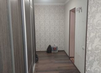Аренда двухкомнатной квартиры, 44 м2, Кропоткин, Ростовская улица, 64
