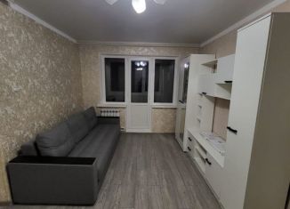 Продается однокомнатная квартира, 32 м2, Нальчик, улица Ю. Фучика, 8, район Богданка