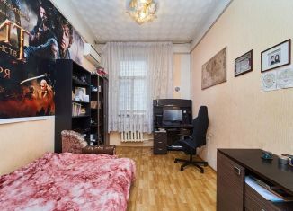 Продам двухкомнатную квартиру, 60 м2, Краснодар, улица Шоссе Нефтяников, 67