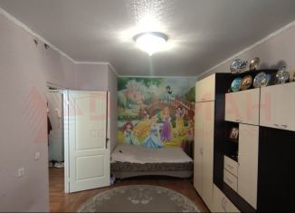 Продам 1-комнатную квартиру, 36 м2, Ростовская область, улица Петренко, 8