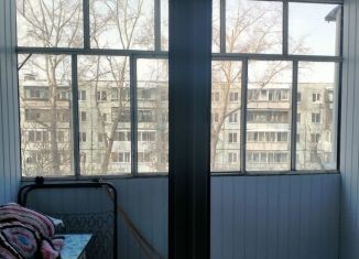 Сдам 3-комнатную квартиру, 67.7 м2, Челябинск, улица Нахимова, 6