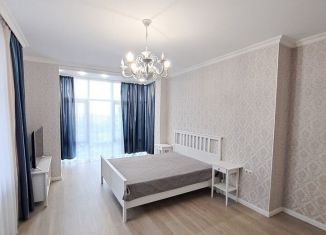 Сдается 3-комнатная квартира, 110 м2, Астрахань, Донбасская улица, 3