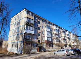 Продам двухкомнатную квартиру, 44 м2, Псковская область, Юбилейная улица, 67