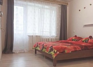 Продается однокомнатная квартира, 32 м2, Калуга, Ленинский округ, улица Космонавта Комарова, 45