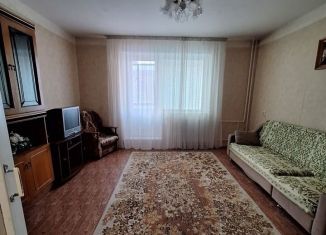 Сдается в аренду 2-комнатная квартира, 57 м2, Челябинск, улица Сулимова, 92Б, Советский район
