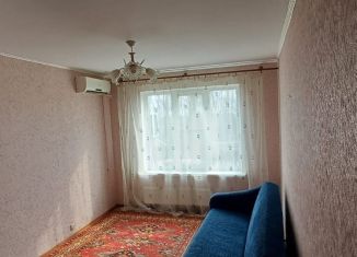 Продается 1-комнатная квартира, 36 м2, Приморско-Ахтарск, улица Авиагородок, 4