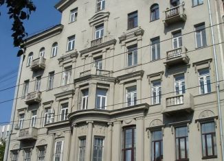 Продается двухкомнатная квартира, 93 м2, Москва, Старая Басманная улица, метро Бауманская