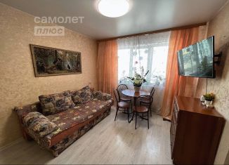 Продается трехкомнатная квартира, 53.2 м2, Барнаул, улица Панфиловцев, 19А