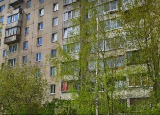 Продается 2-комнатная квартира, 50 м2, Санкт-Петербург, улица Дыбенко, 12к1, муниципальный округ Невский