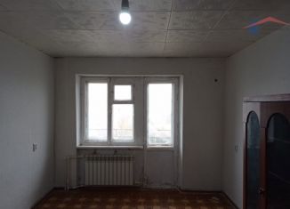 Продаю 3-комнатную квартиру, 60.2 м2, посёлок городского типа Новоозёрное, улица Героев-Десантников, 6