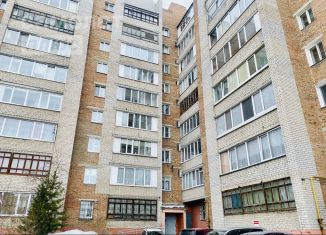 Продаю 4-комнатную квартиру, 77 м2, Омск, Мельничная улица