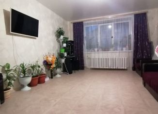 Продажа трехкомнатной квартиры, 96 м2, Соликамск, улица Володарского, 23