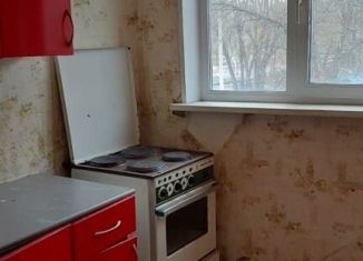 Продается трехкомнатная квартира, 63 м2, Челябинск, улица Захаренко, 2, Курчатовский район