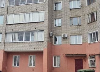 Продажа четырехкомнатной квартиры, 84.5 м2, Киров, Московская улица, 156