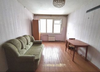 Продается двухкомнатная квартира, 43.4 м2, Кировск, проспект Ленина, 33А