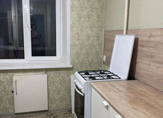 Продается двухкомнатная квартира, 50 м2, Саратов, улица имени Н.М. Тулайкова, 10