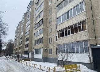 Продам 1-ком. квартиру, 36 м2, Ульяновск, Сиреневый проезд, 15