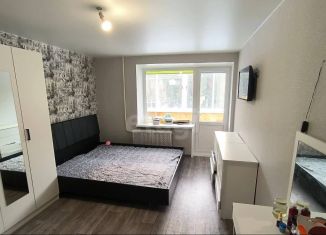 Продается 1-комнатная квартира, 32.4 м2, Лесной, улица Синяя Птица, 1