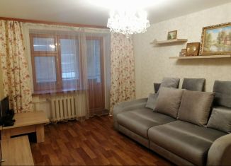 Продажа 2-ком. квартиры, 51 м2, Тюмень, улица Ватутина, 18, Центральный округ