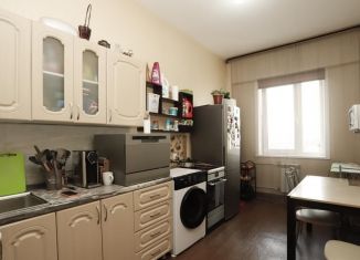 Продаю 1-ком. квартиру, 41 м2, Иркутск, Байкальская улица, 140