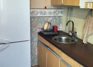 Сдается в аренду 2-комнатная квартира, 47.7 м2, Дзержинск, улица Самохвалова, 12