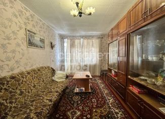 Продам 2-ком. квартиру, 43 м2, Тюменская область, улица Карла Маркса, 37А