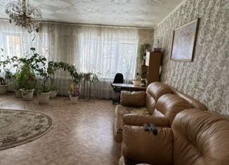 Продажа двухкомнатной квартиры, 97.5 м2, Ульяновская область, улица Строителей, 3