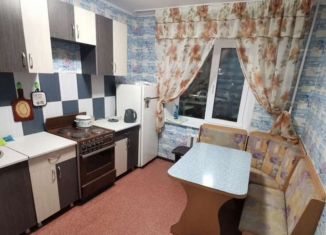 Сдаю 2-комнатную квартиру, 54 м2, Абакан, улица Крылова, 79