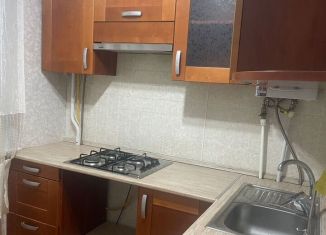 Сдам 2-ком. квартиру, 45 м2, Чебоксары, улица Мичмана Павлова, 5